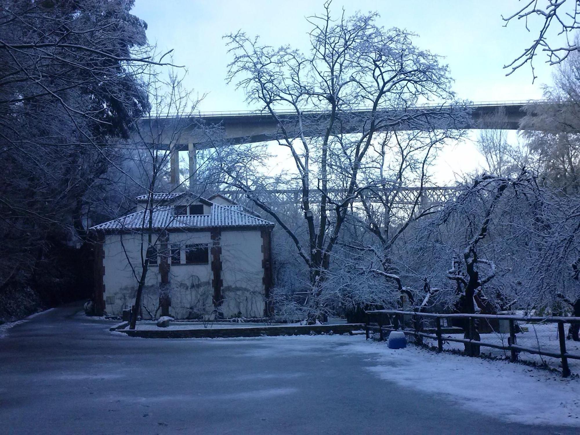 Alojamiento Rural Molino Del Puente Pensionat Dúrcal Exteriör bild